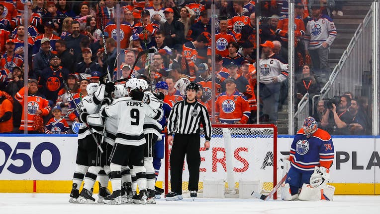 The Los Angeles score the game-tying goal in the third period of game one in the Western Conference First Round. (Photo by Curtis Comeau/Icon Sportswire via Getty Images)