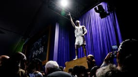 2nd Kobe Bryant statue to be unveiled outside Lakers' arena Friday: ESPN