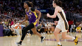 Caitlin Clark, Indiana Fever get 1st win of season against LA Sparks